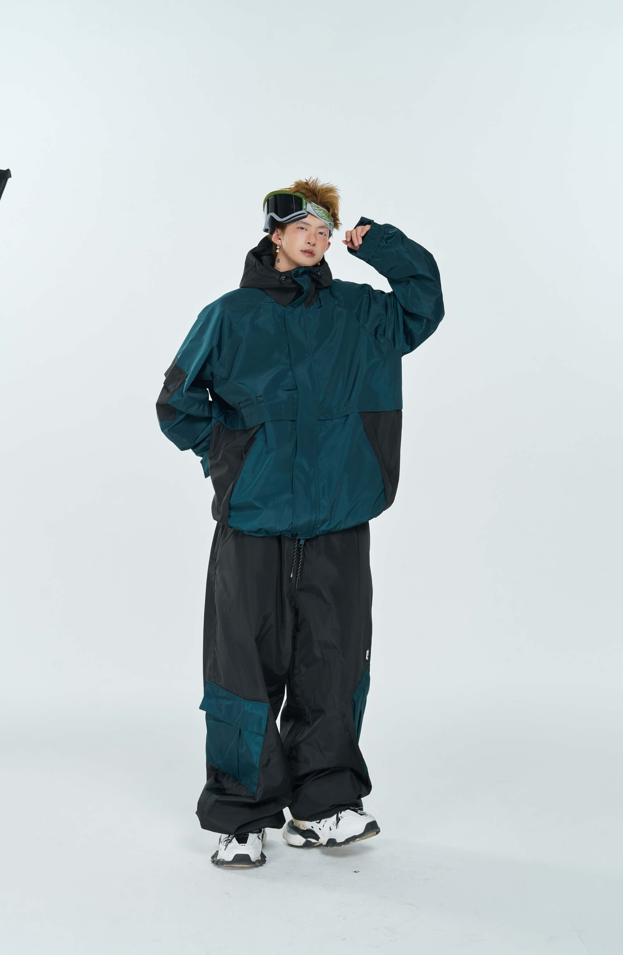 Dark Green and Black Mixed Snow Jacket and Pants Set